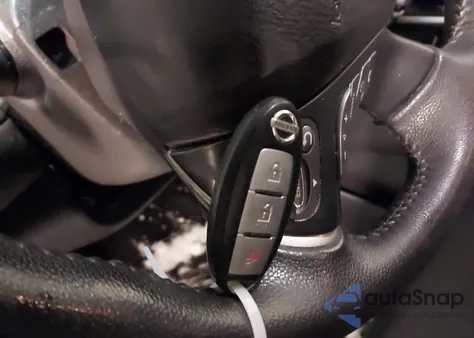 2013 Nissan Pathfinder Sv z USA, uszkodzony, nr VIN 5N1AR2MM7DC667442